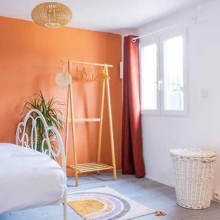 La Maison Des Artistes ! Jolie Maison De Campagne 度假居 *